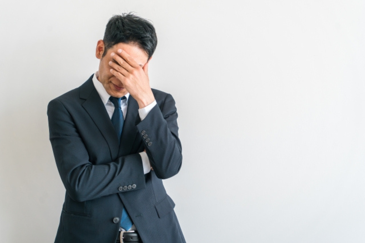 仕事がつらくて悩んでいる人